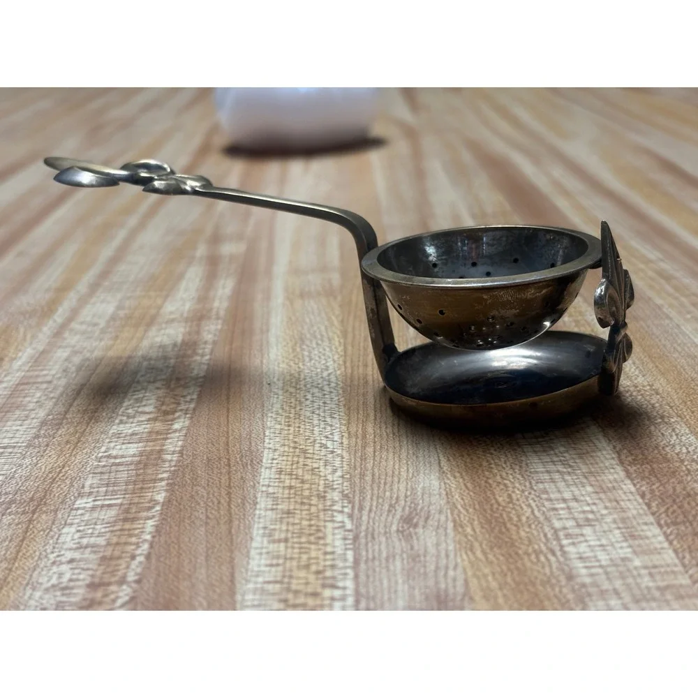 Vintage Fleur De Lis Tea Strainer with Drip Bowl Swivel Infuser Gold Tone